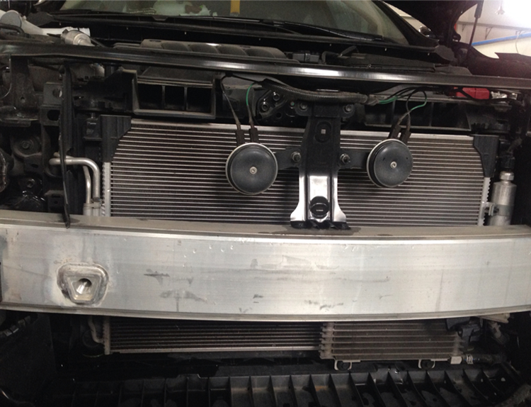 汽車保險杠鋁型材 汽車保險杠鋁型材